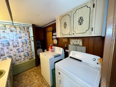 A charming hideaway on Roykota Bay - Lake City, SD! Located just - photo 33