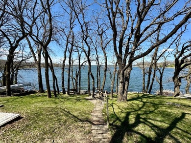 A charming hideaway on Roykota Bay - Lake City, SD! Located just - photo 39