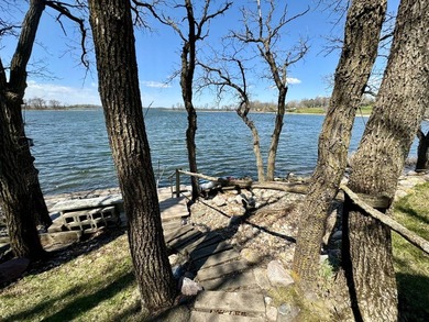 A charming hideaway on Roykota Bay - Lake City, SD! Located just - photo 41