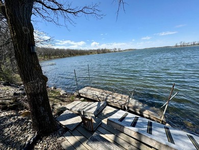 A charming hideaway on Roykota Bay - Lake City, SD! Located just - photo 42