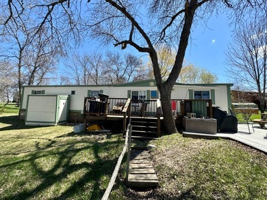 A charming hideaway on Roykota Bay - Lake City, SD! Located just - photo 44