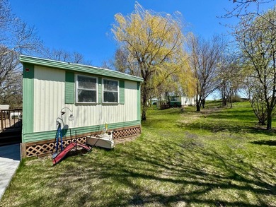 A charming hideaway on Roykota Bay - Lake City, SD! Located just - photo 48