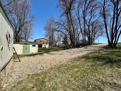 A charming hideaway on Roykota Bay - Lake City, SD! Located just - photo 50