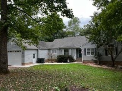 Lake Home For Sale in Clarksville, Virginia