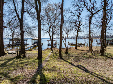 WATERFRONT LOT ON LAKE PALESTINE FOR SALE - Lake Lot For Sale in Chandler, Texas