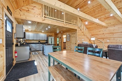 Discover the perfect blend of comfort, recreation, and Rangeley - photo 4