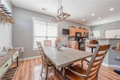 Charming Cottage Style 3 bedroom 2 1/2 Bath home with a detached - photo 11