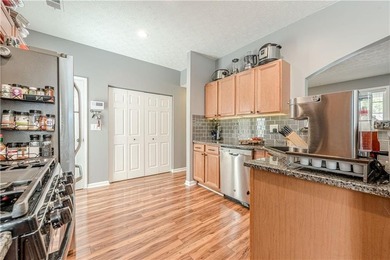 Charming Cottage Style 3 bedroom 2 1/2 Bath home with a detached - photo 13