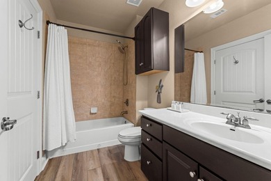 Lakefront living at The Waters at Horseshoe Bay Resort in this - photo 14