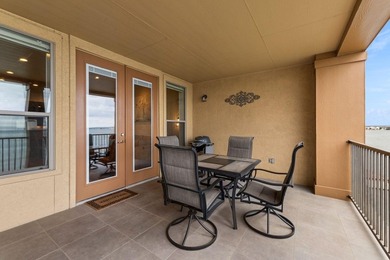 Lakefront living at The Waters at Horseshoe Bay Resort in this - photo 17