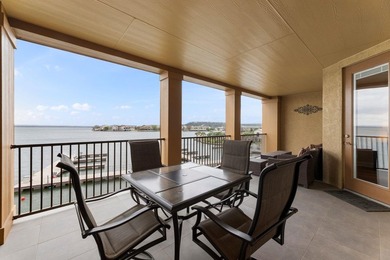 Lakefront living at The Waters at Horseshoe Bay Resort in this - photo 18