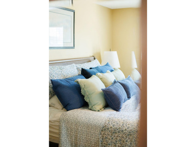 This well-located 3-bedroom, 2-bathroom home on the highly - photo 20