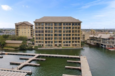Lakefront living at The Waters at Horseshoe Bay Resort in this - photo 24
