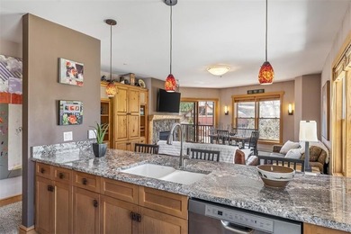 If you've been watching Copper Springs Lodge for a three-bedroom - photo 4