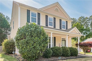 Charming Cottage Style 3 bedroom 2 1/2 Bath home with a detached - photo 29