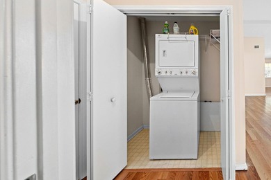 This priced-to-sell, move-in-ready 3-bedroom, 2-bath home offers - photo 30