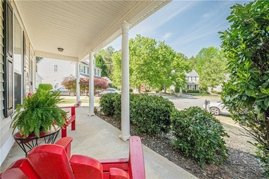 Charming Cottage Style 3 bedroom 2 1/2 Bath home with a detached - photo 30