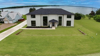 Lake Home For Sale in Corsicana, Texas