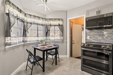 Welcome to 478 LaGrange Ave in the Beautiful Maplewood district - photo 12