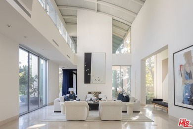 Museum Modern in Prime Huntington Palisades. Over 1.36 acres of - photo 5