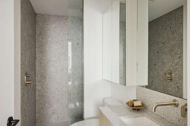 Noven One is six four-level townhomes in downtown Squamish - photo 19