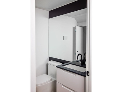 Noven One is six four-level townhomes in downtown Squamish - photo 27