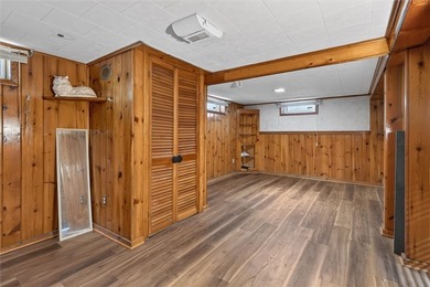 Welcome to 478 LaGrange Ave in the Beautiful Maplewood district - photo 28