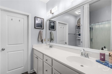 Seller offering $5000 in closing costs with full price offer! - photo 42