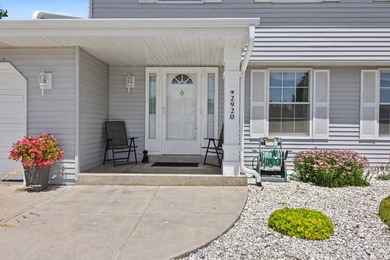 One-owner, meticulously maintained 3 bedroom Colonial located on - photo 3