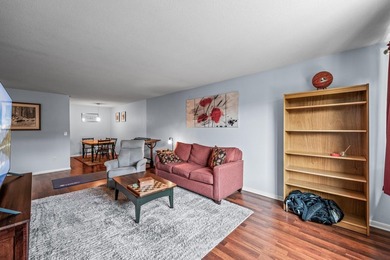 SELLER WILL PAY ONE FULL YEAR OF HOA FEES! Welcome to this - photo 17