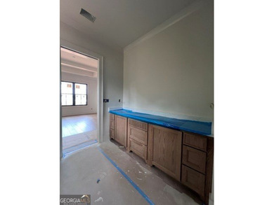 Luxury Lake Sinclair Living at its finest. New construction - photo 20