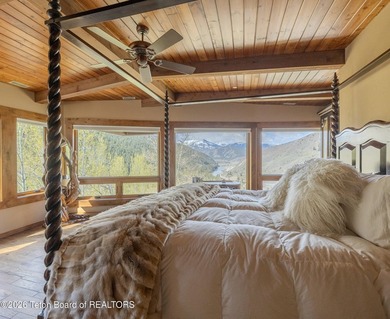 Dramatic Snake River views distinguish this property in Deer - photo 22