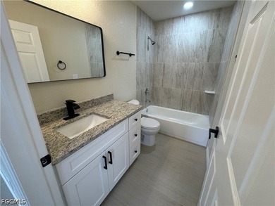 Wow! Southwest Cape Coral 3/2/2 home with all utility - photo 25