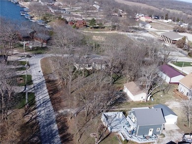 Enjoy lake views with this 1st tier property in Linn Valley - photo 37