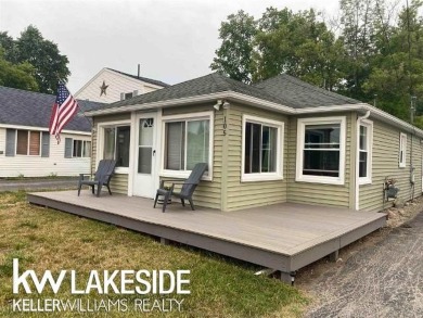 Lake Home For Sale in Houghton Lake Heights, Michigan