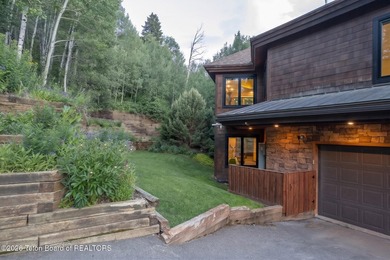 Dramatic Snake River views distinguish this property in Deer - photo 45