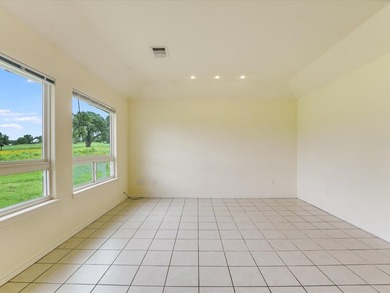 OWNER FINANCING IS AVAILABLE! Welcome to 106 Bridalwood Court - photo 8
