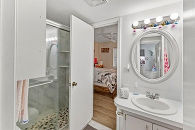 Beautifully maintained 2-bedroom, 1-bath condo offering comfort - photo 11