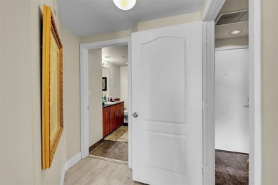 Downtown Living at Its Finest! Step into this spacious & bright - photo 14