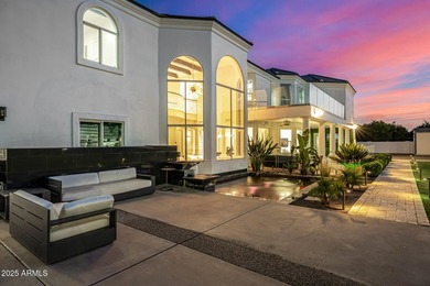 Turn-Key Luxury on Over an Acre in Mesa, AZ. This private - photo 15