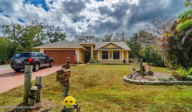 Welcome to your own slice of Florida freedom in Sebastian - photo 2