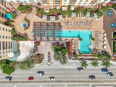 Downtown Living at Its Finest! Step into this spacious & bright - photo 38
