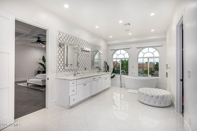 Turn-Key Luxury on Over an Acre in Mesa, AZ. This private - photo 41