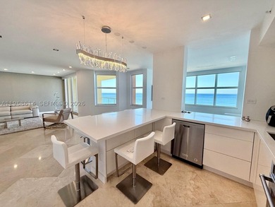 UNOBSTRUCTED OCEAN VIEWS 3BDR / 2.5 BTHS CONDO AT THE PALMS - photo 3