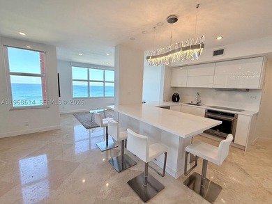 UNOBSTRUCTED OCEAN VIEWS 3BDR / 2.5 BTHS CONDO AT THE PALMS - photo 4