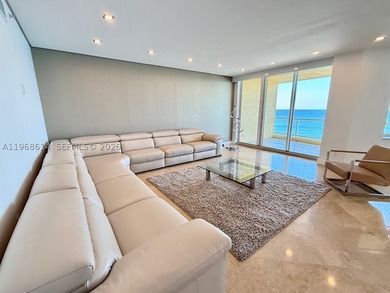 UNOBSTRUCTED OCEAN VIEWS 3BDR / 2.5 BTHS CONDO AT THE PALMS - photo 6