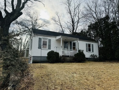 Lake Home For Sale in Killingly, Connecticut