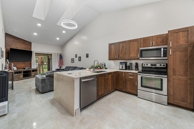 River Bridge Lakes Area Condo For Sale in Greenacres Florida