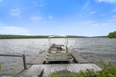 Beautifully maintained 3-bedroom, 2-bath waterfront home on - photo 8