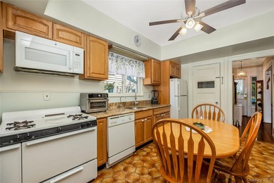 Welcome to this beautifully well maintained, charming and full - photo 14